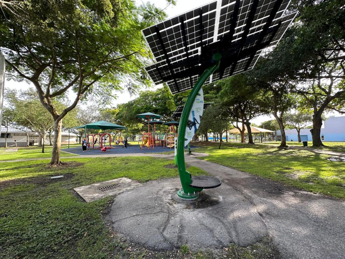 Wynwood Beds Hostel Miami Exterior photo